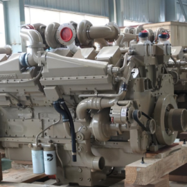 Cummins KTA38-M2 (1350HP) marine engine